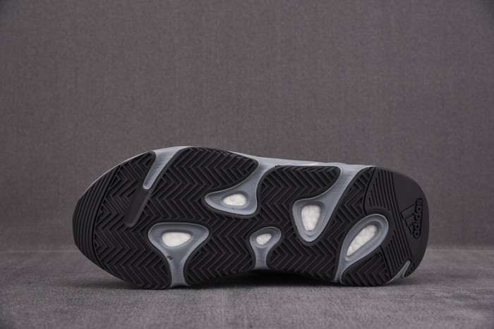 (image for) Adidas Yeezy Boost 700 V2 Hospital Blue F